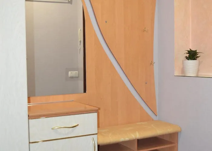 Old Courtyard Hretska